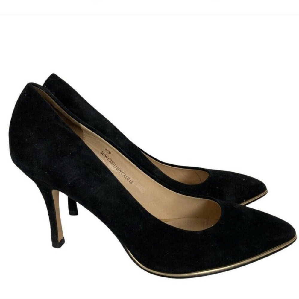 Carmen Marc Valvo Pumps Black Suede Gold Detail Leather Lined 3.5 Heel